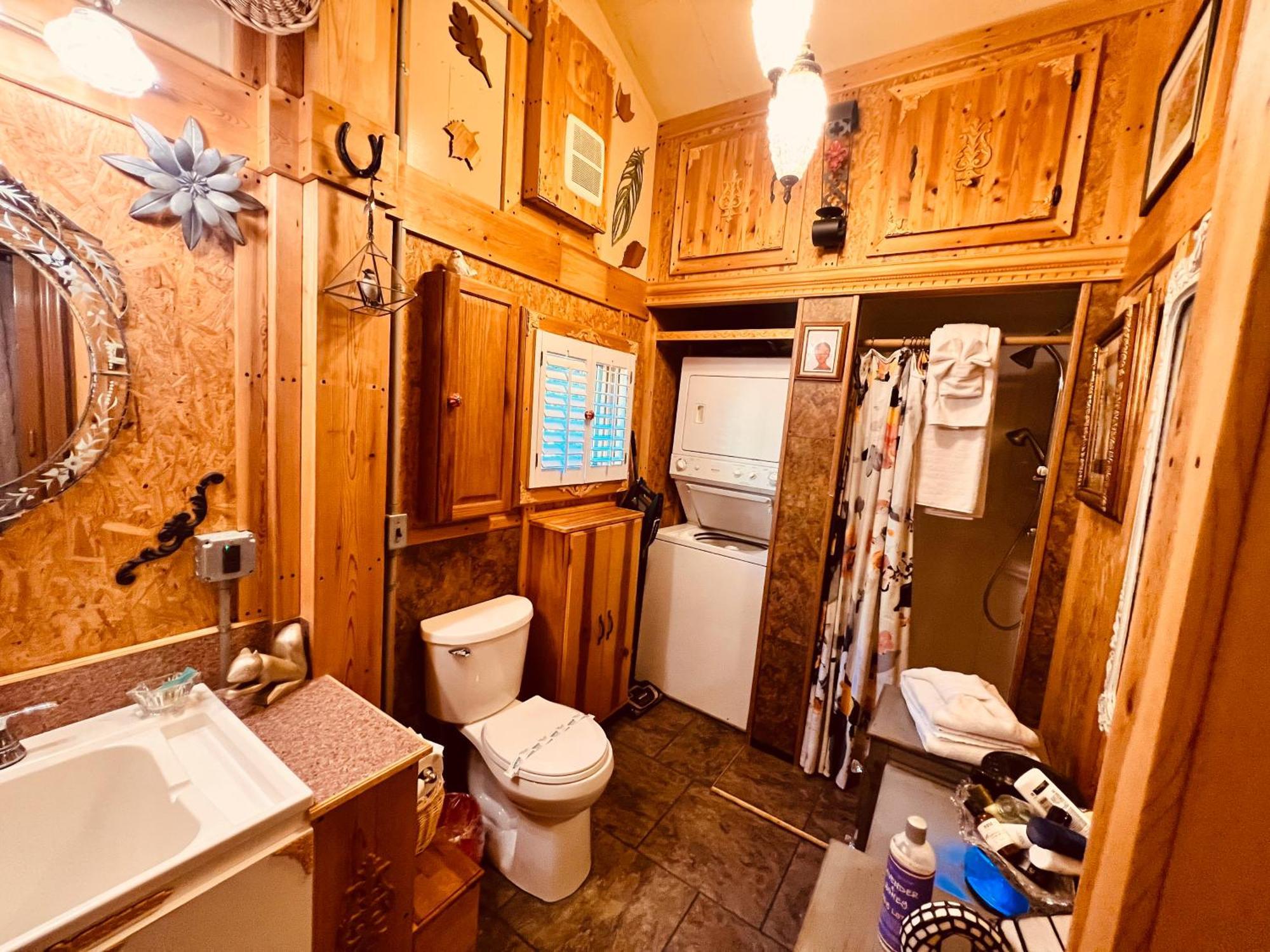 הוילה Cosby Tiny House, Wifi,Hot Tub,Secluded מראה חיצוני תמונה